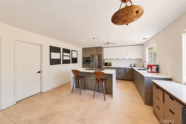 864 W Carlisle Road, Westlake Village, CA 91361 — photo 13 of 28