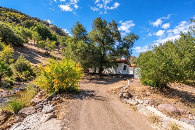864 W Carlisle Road, Westlake Village, CA 91361 — photo 6 of 28