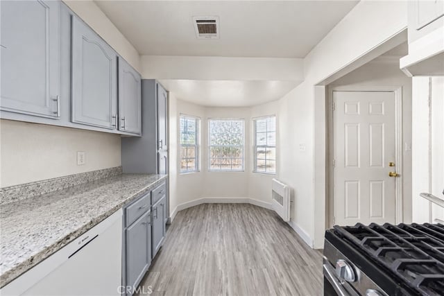 9614 Graham Ave, Los Angeles, CA 90002 — photo 12 of 59