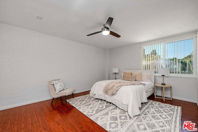 540 Kelton Avenue 105, Los Angeles, CA 90024 — photo 23 of 32