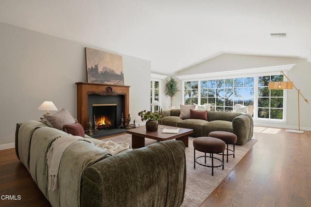 250 N San Rafael Avenue, Pasadena, CA 91105 — photo 7 of 46