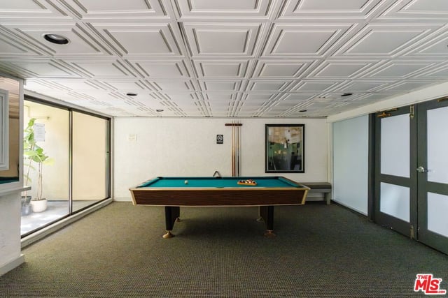 750 N Kings Road 315, Los Angeles, CA 90069 — photo 27 of 32