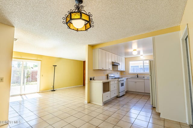 3430 Schooner Walk, Oxnard, CA 93035 — photo 4 of 21