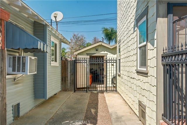 2151 E Spaulding Court, Long Beach, CA 90804 — photo 28 of 38