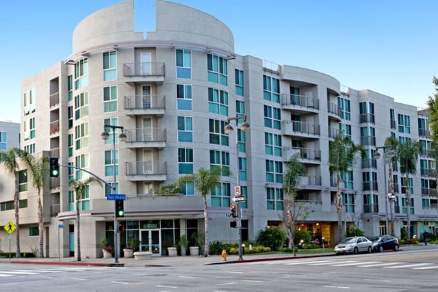 267 S San Pedro Street 320, Los Angeles, CA 90012 — photo 2 of 37