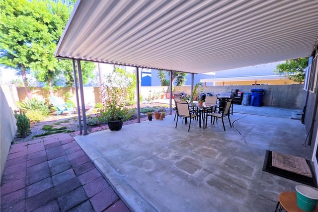 22122 Kenwood, Torrance, CA 90502 — photo 10 of 25