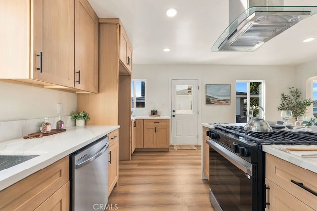 6200 W 85th, Los Angeles, CA 90045 — photo 13 of 42