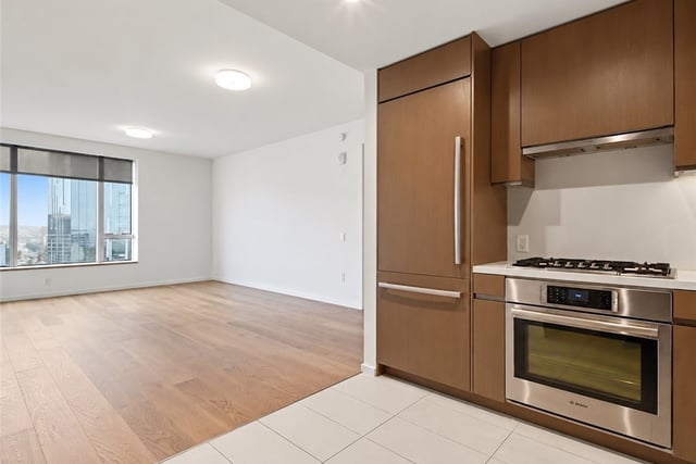 889 Francisco Street 2910, Los Angeles, CA 90017 — photo 4 of 20