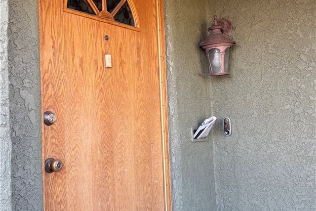 , Los Angeles, CA 90047 — photo 8 of 35