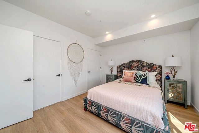 321 Oxford Avenue PH6, Los Angeles, CA 90020 — photo 20 of 31