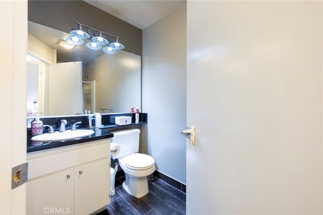 9933 Independence B, Chatsworth, CA 91311 — photo 14 of 23