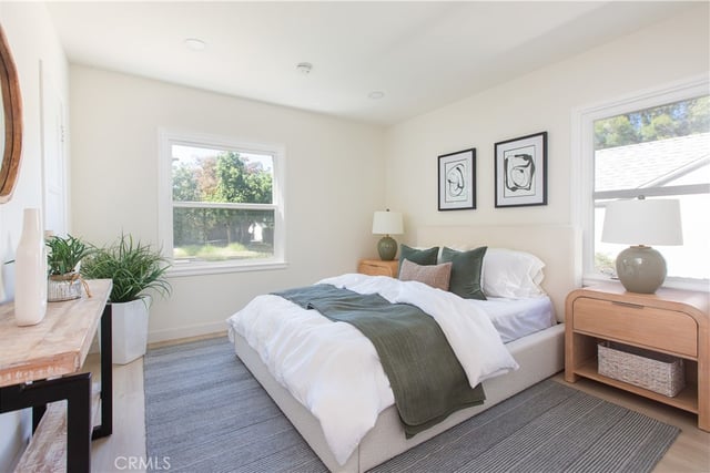 210 N Naomi, Burbank, CA 91505 — photo 19 of 53