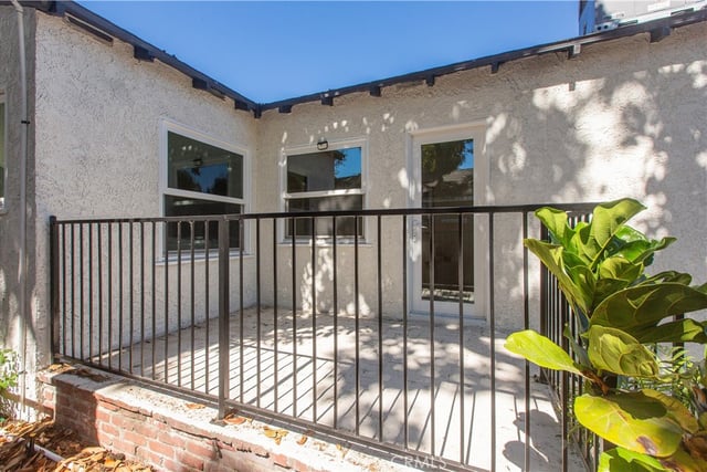 210 N Naomi, Burbank, CA 91505 — photo 43 of 53