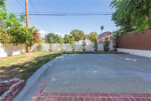 210 N Naomi, Burbank, CA 91505 — photo 52 of 53