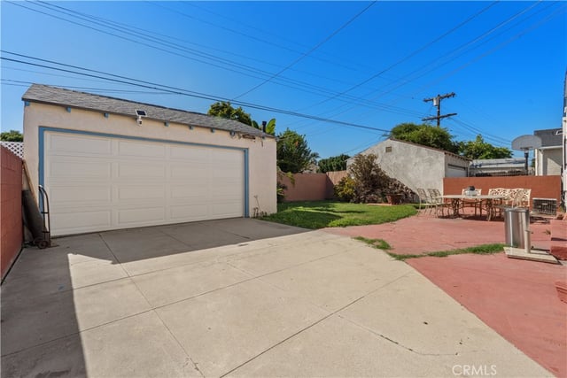 3959 S Bronson Ave, Los Angeles, CA 90008 — photo 24 of 33