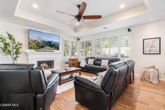 658 Longbranch Road, Simi Valley, CA 93065 — photo 20 of 61