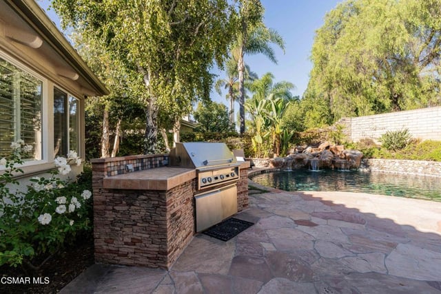 658 Longbranch Road, Simi Valley, CA 93065 — photo 52 of 61