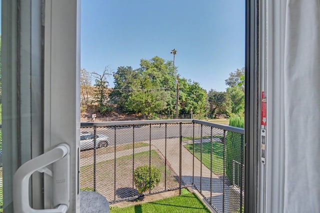 5121 Westpark 108, North Hollywood, CA 91601 — photo 21 of 44