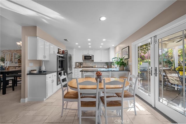 24521 Skyridge Drive, Newhall, CA 91321 — photo 30 of 75