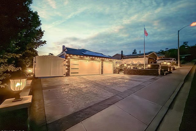 371 Havenside Avenue, Newbury Park, CA 91320 — photo 8 of 93