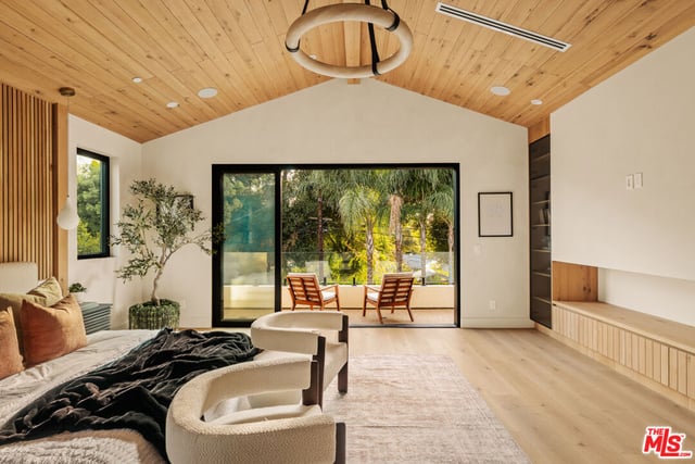 4317 Elmer Avenue, Studio City, CA 91602 — photo 20 of 50