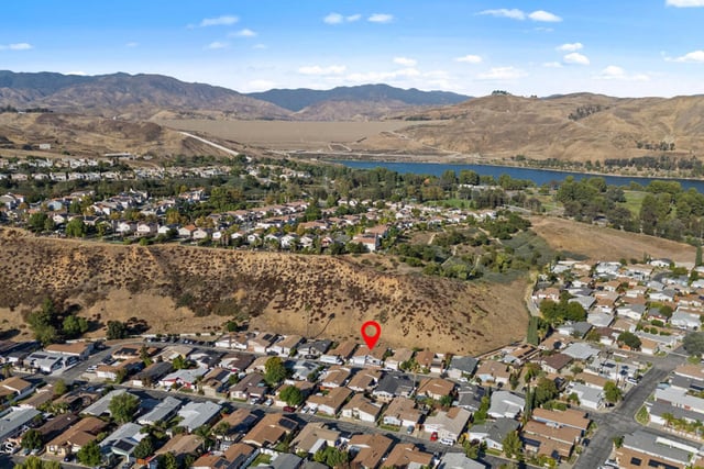 31938 Cinnabar Lane, Castaic, CA 91384 — photo 32 of 36