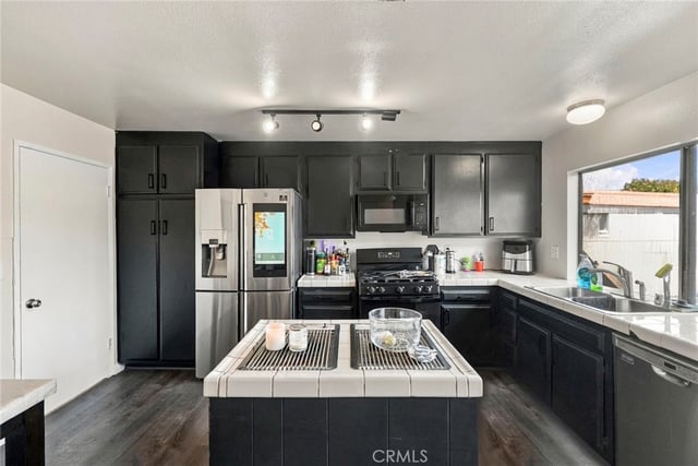 1119 E Gladwick Street, Carson, CA 90746 — photo 10 of 29