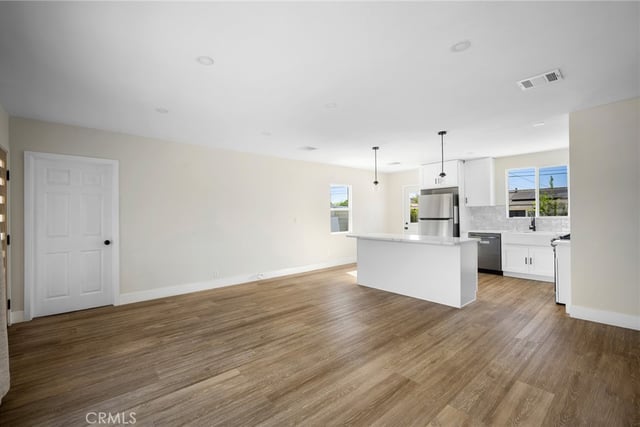 8881 Morehart Avenue, Sun Valley, CA 91352 — photo 5 of 27