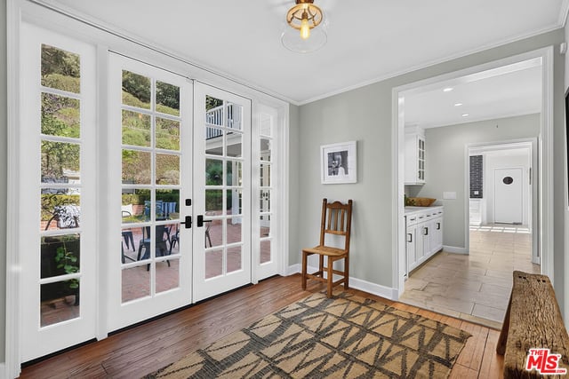 9305 Hazen Drive, Beverly Hills, CA 90210 — photo 16 of 59