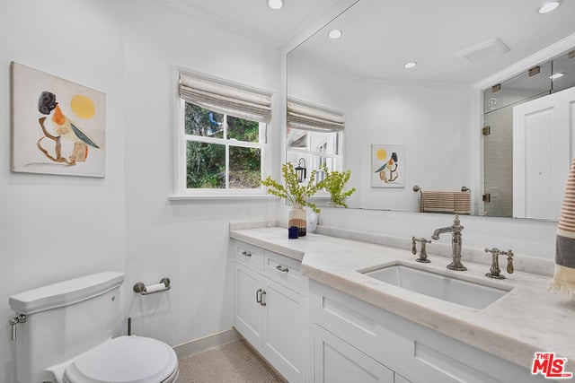 9305 Hazen Drive, Beverly Hills, CA 90210 — photo 31 of 59