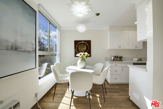 525 N Sycamore Avenue 306, Los Angeles, CA 90036 — photo 8 of 29