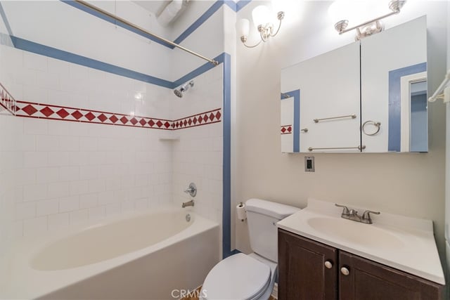 312 W 5th Street 304, Los Angeles, CA 90013 — photo 14 of 22