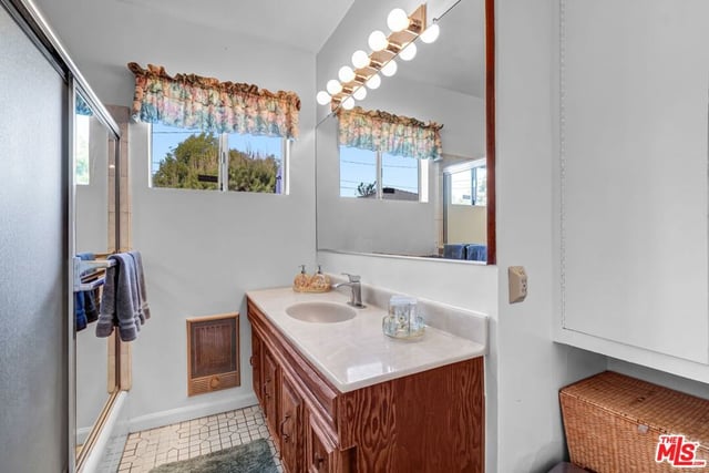 7751 Ensign Avenue, Sun Valley, CA 91352 — photo 14 of 25