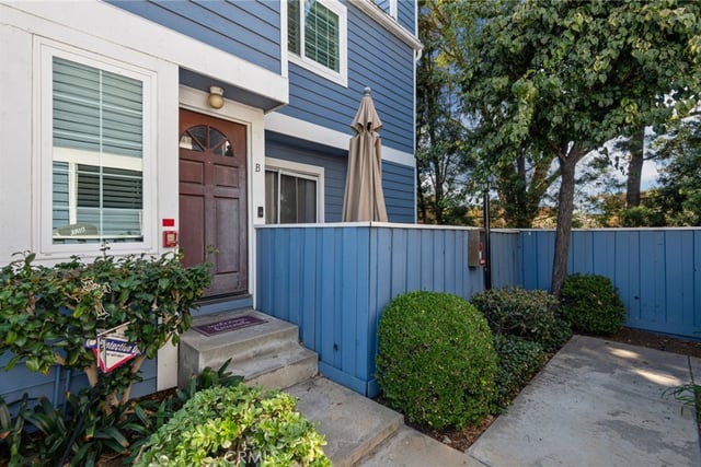 123 W Spring Street B, Long Beach, CA 90806 — photo 2 of 27