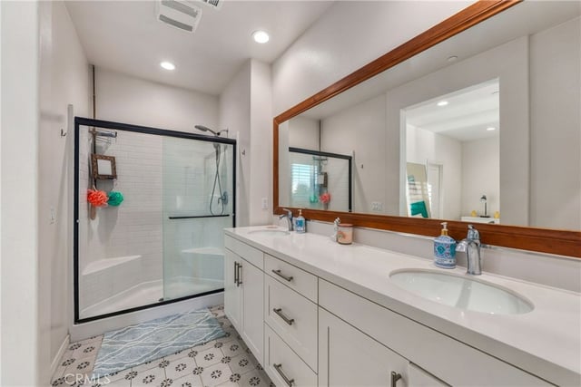 13910 Fairway Dr, Whittier, CA 90604 — photo 16 of 34