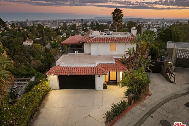 6350 Bryn Mawr Drive, Los Angeles, CA 90068 — photo 3 of 24