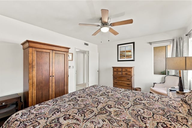 215 N Kenwood Street 303, Glendale, CA 91206 — photo 13 of 26