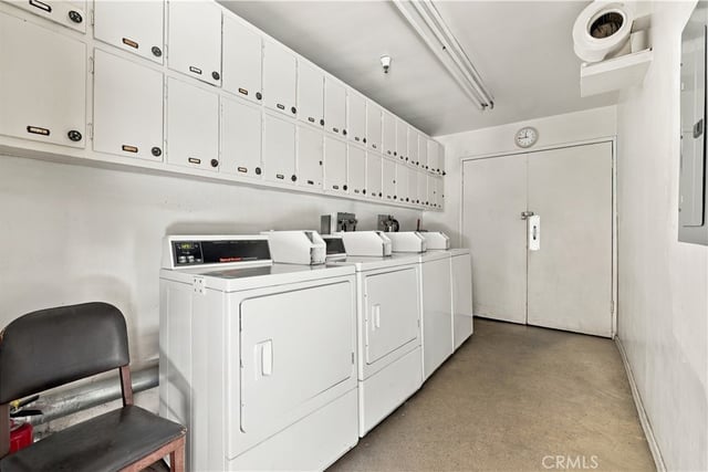 215 N Kenwood Street 303, Glendale, CA 91206 — photo 17 of 26
