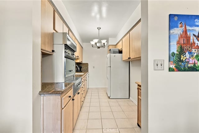 215 N Kenwood Street 303, Glendale, CA 91206 — photo 7 of 26