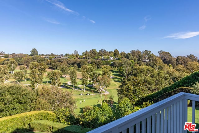 770 Napoli Drive, Pacific Palisades, CA 90272 — photo 11 of 23