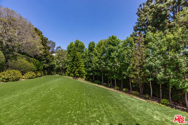 770 Napoli Drive, Pacific Palisades, CA 90272 — photo 16 of 23