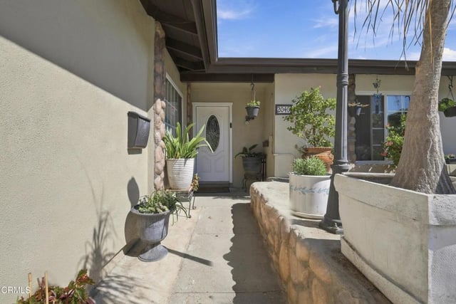 2040 Rhonda Street, Oxnard, CA 93036 — photo 4 of 34