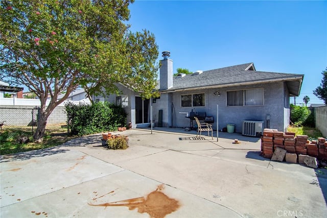 14913 Hubbard, Sylmar, CA 91342 — photo 17 of 23