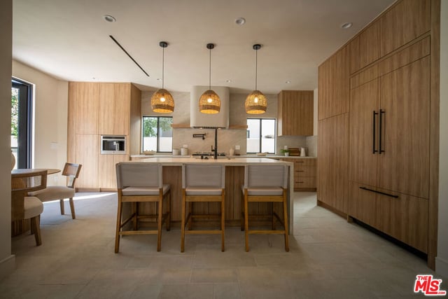 14807 Otsego Street, Sherman Oaks, CA 91403 — photo 16 of 75