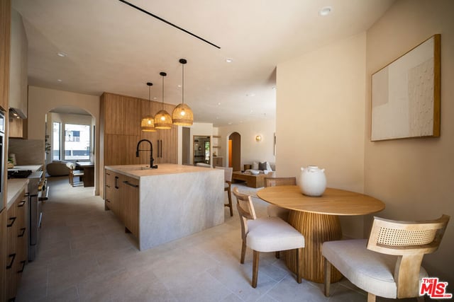 14807 Otsego Street, Sherman Oaks, CA 91403 — photo 17 of 75