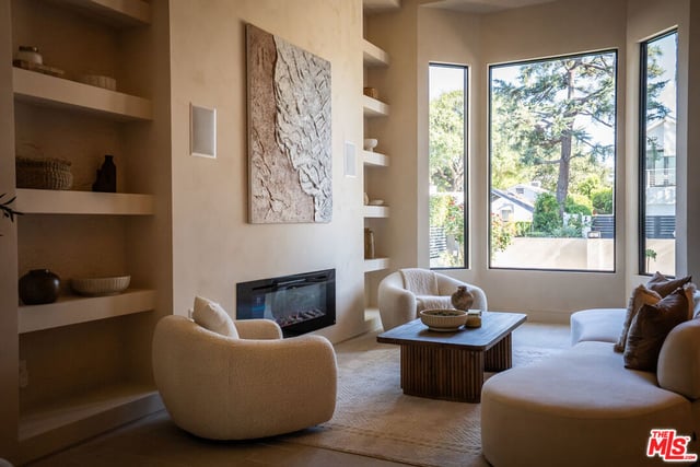 14807 Otsego Street, Sherman Oaks, CA 91403 — photo 4 of 75