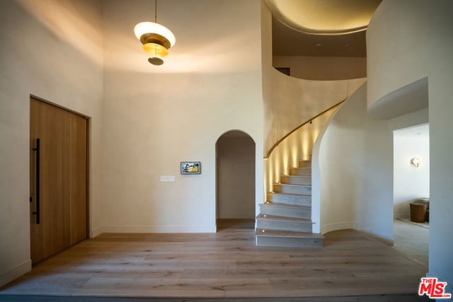 14807 Otsego Street, Sherman Oaks, CA 91403 — photo 9 of 75