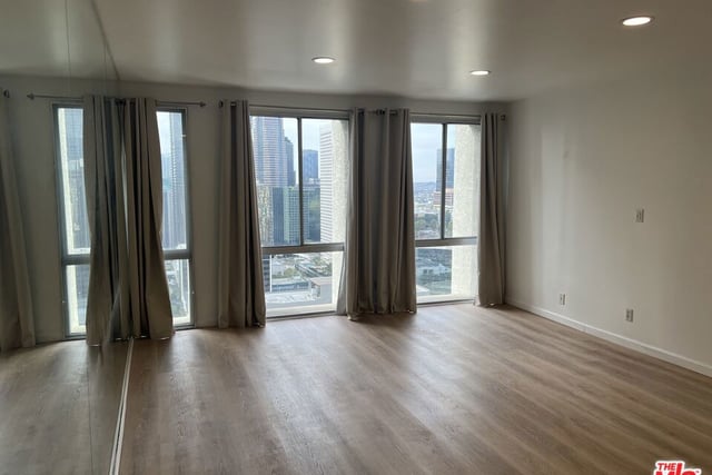 800 W 1st Street 2607, Los Angeles, CA 90012 — photo 12 of 61