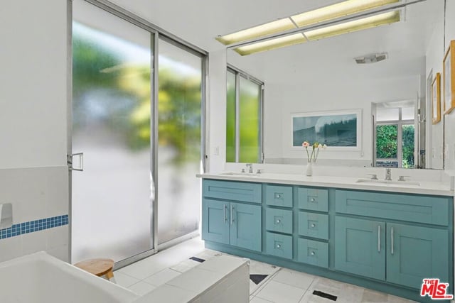 6110 Mary Ellen Avenue, Van Nuys, CA 91401 — photo 36 of 54