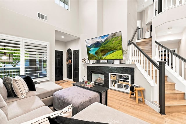 23800 Woodpark Court, Valencia, CA 91354 — photo 12 of 55